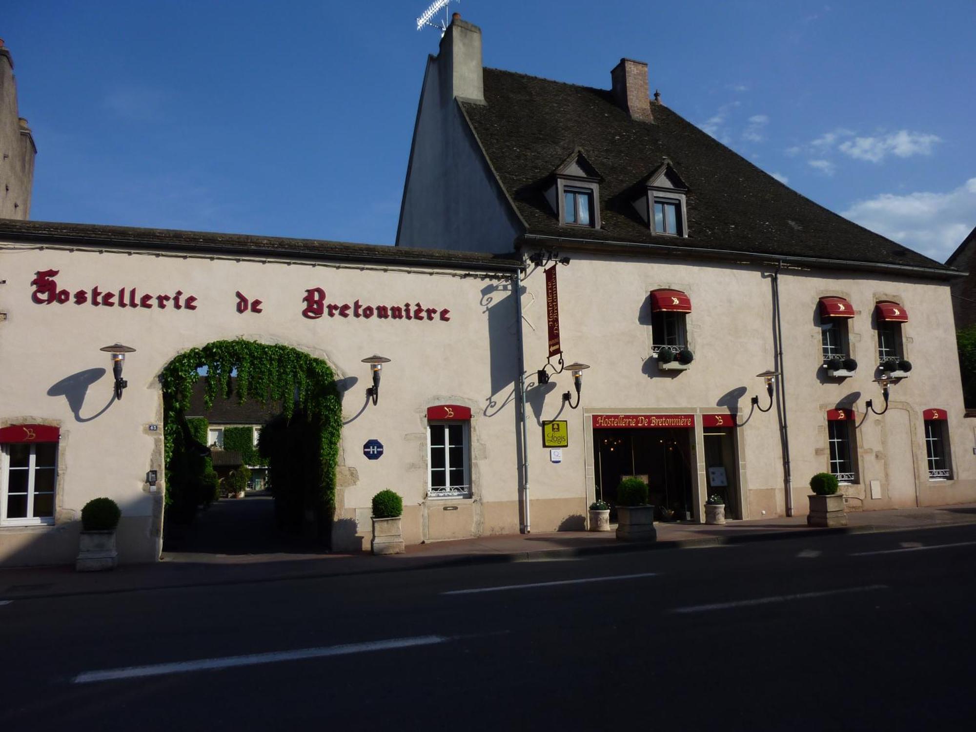 Hostellerie De Bretonniere - Groupe Logis Hotels Beaune  Exteriér fotografie