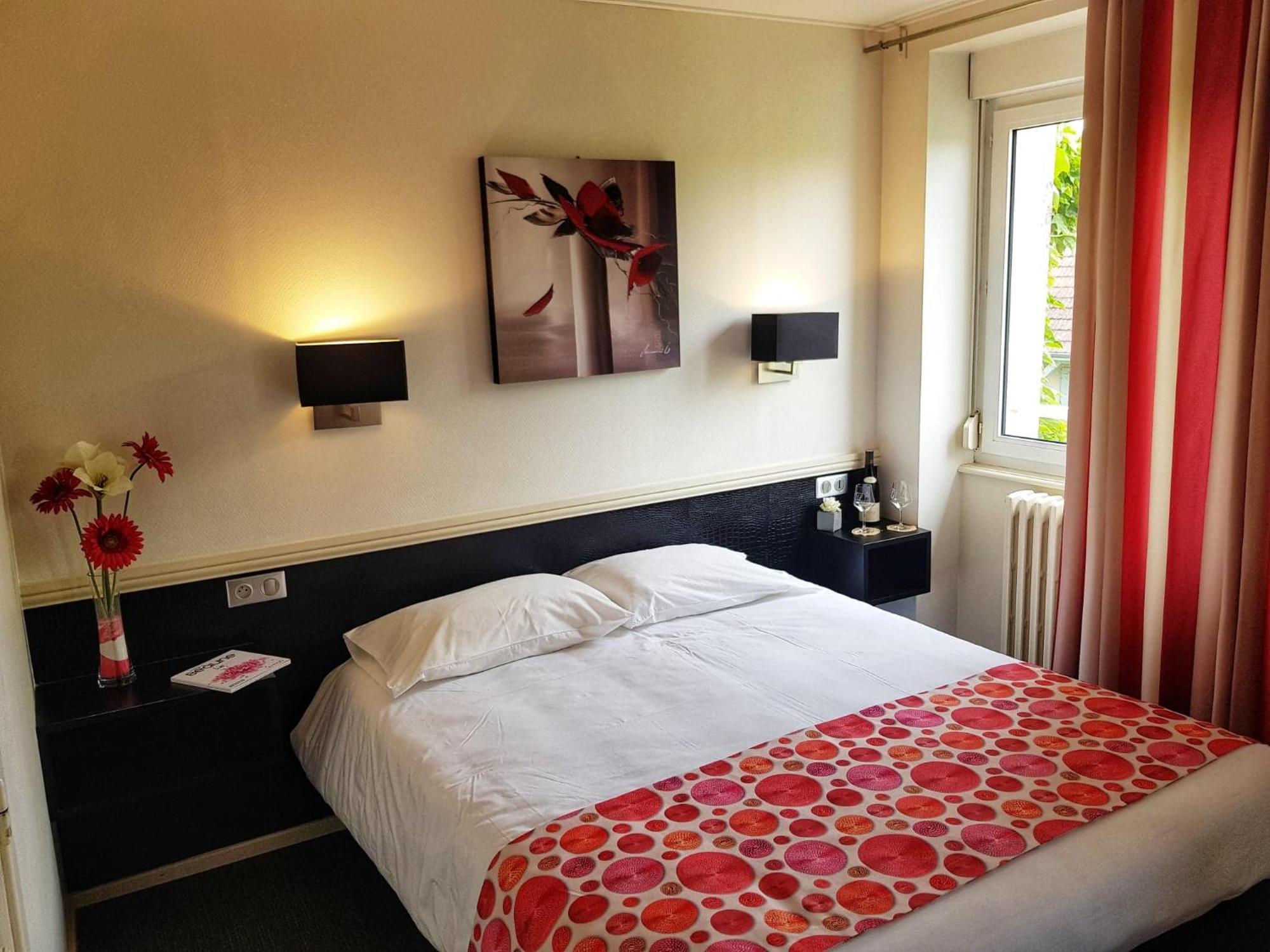 Hostellerie De Bretonniere - Groupe Logis Hotels Beaune  Exteriér fotografie